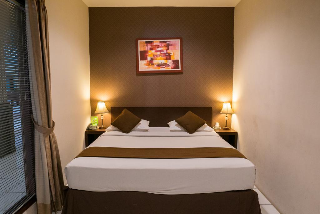 The Harmony Legian Hotel Kuta  Exterior photo